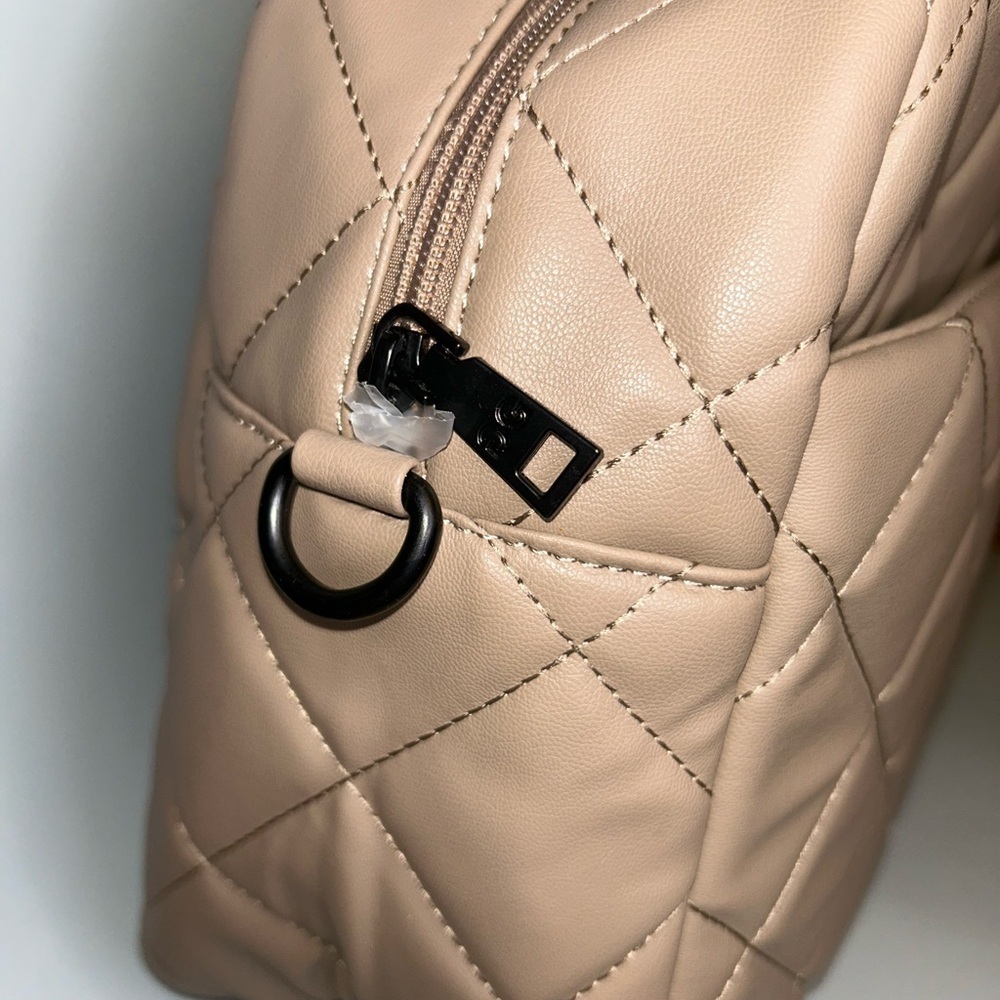 NWT Gilda Paris quilted weekender luggage tote - Picture 4 of 12